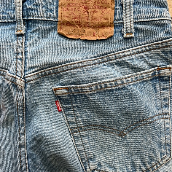 Vintage Levi's 501 Light Wash - Size 29/29 - Picture 4 of 10